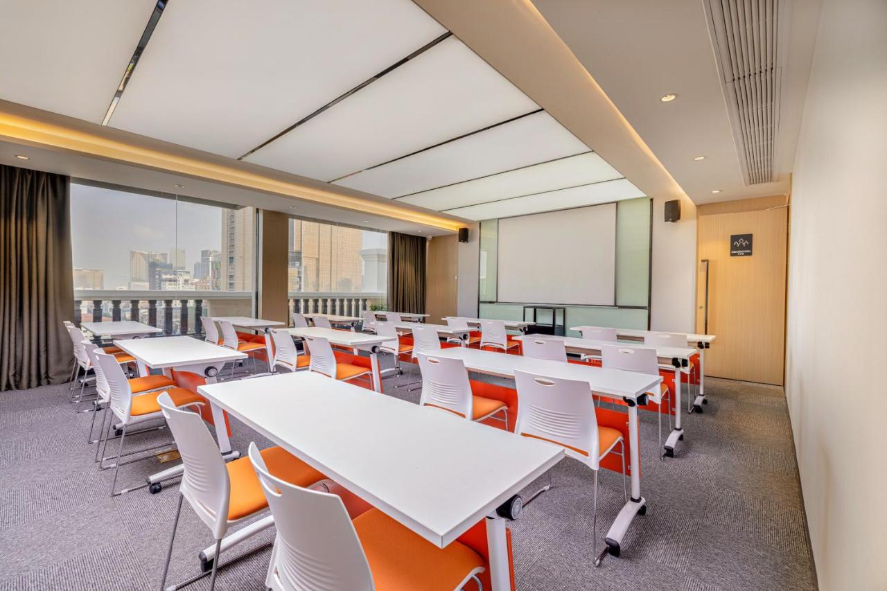 Maxx Phnom Penh Downtown By H World Hotel Exterior photo