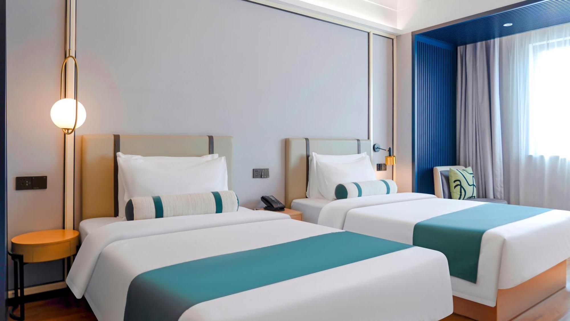 Maxx Phnom Penh Downtown By H World Hotel Exterior photo