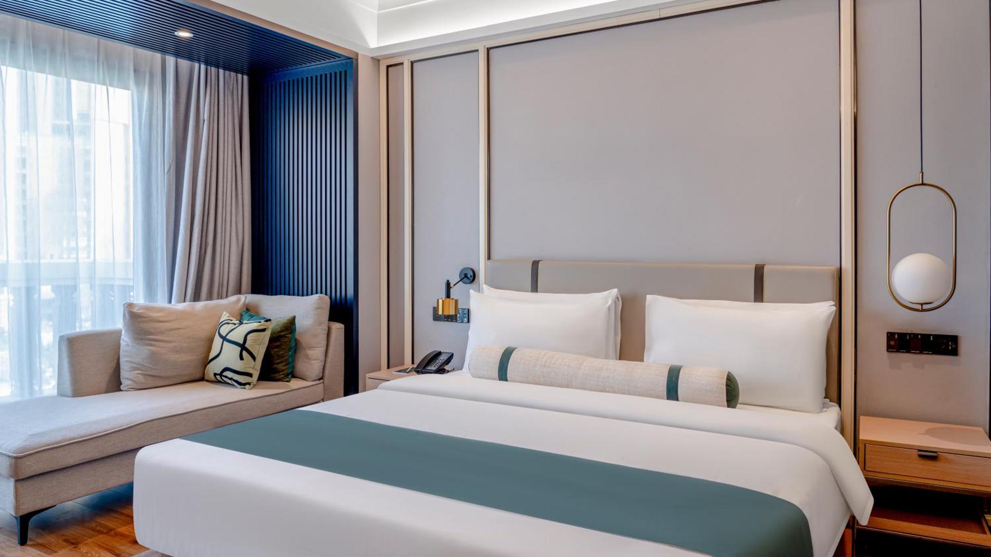 Maxx Phnom Penh Downtown By H World Hotel Exterior photo
